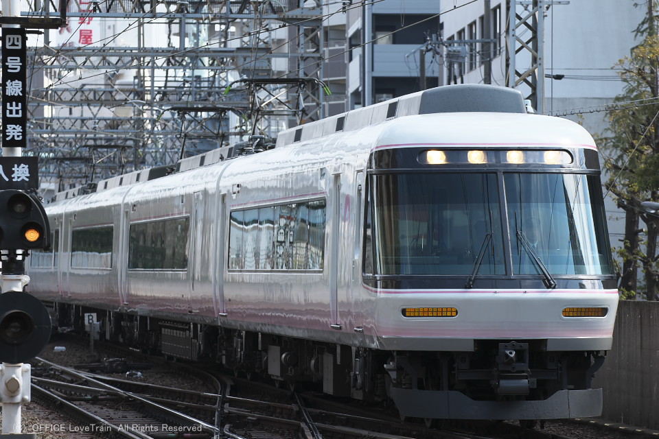 �����烉�C�i�[