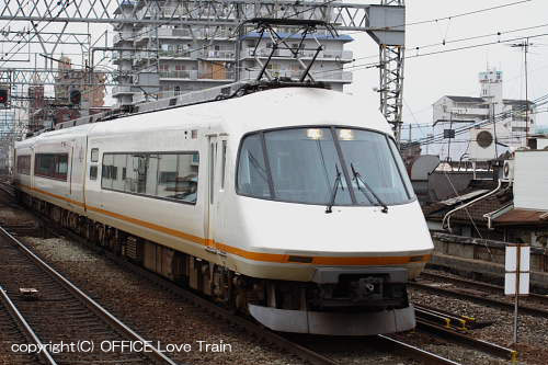 �A�[�o�����C�i�[plus